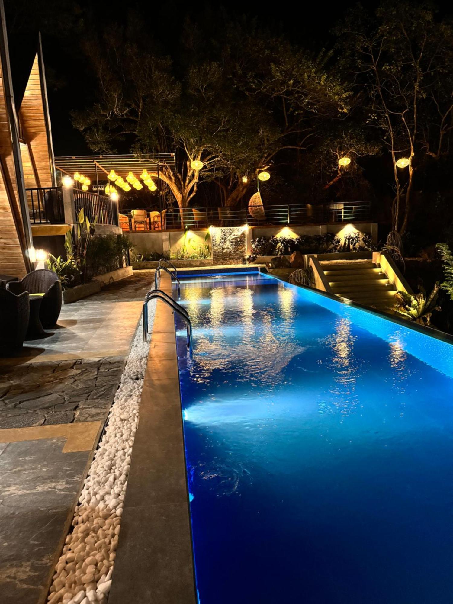 Sundown Lake Hotel & Spa Habarana Bagian luar foto